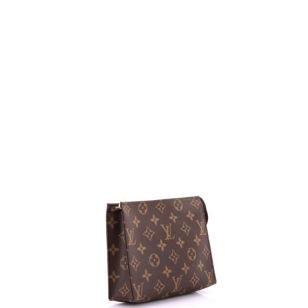 Louis Vuitton 19 Toiletry Pouch - Picture 2 of 8